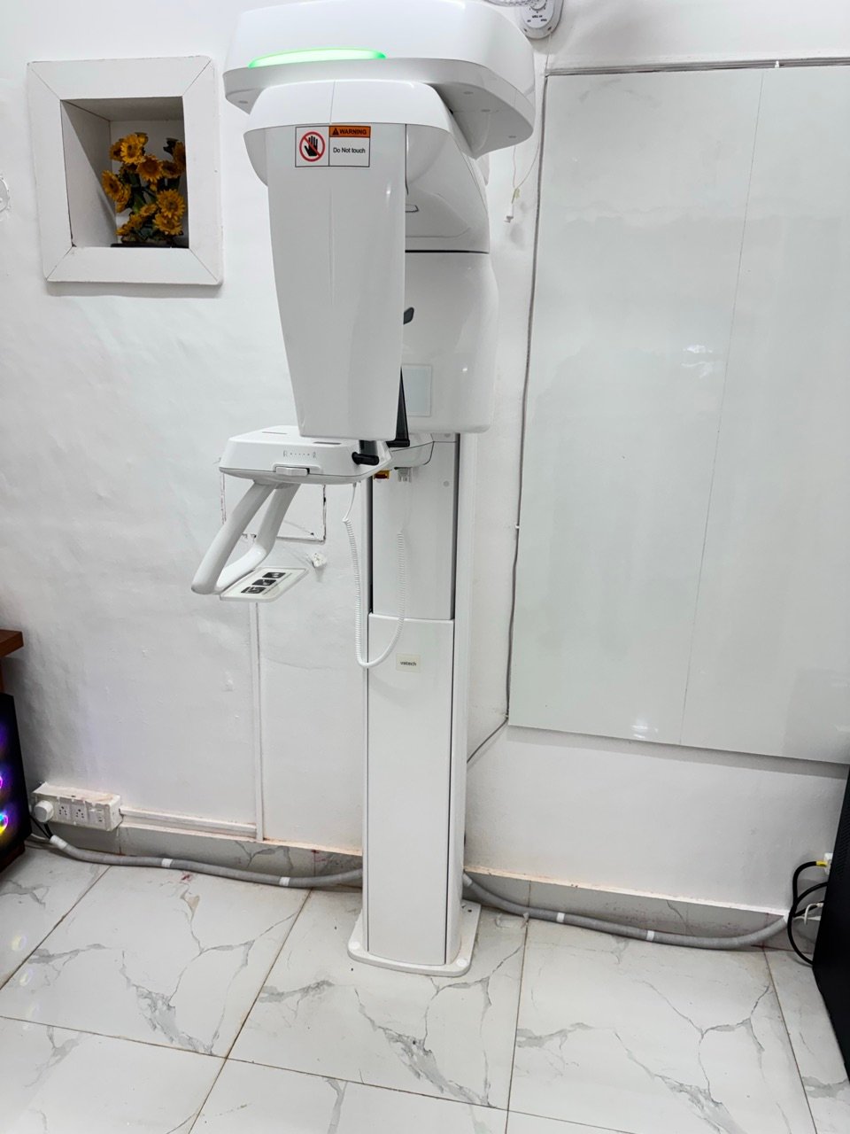 Panoramic dental imaging equipment at Mezan Dental
